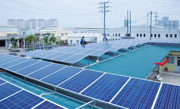 Doanh nghiệp công nghiệp hỗ trợ cần sớm có giải pháp tiếp cận, phát triển ứng dụng điện mặt trời trong sản xuất Ảnh: ITN