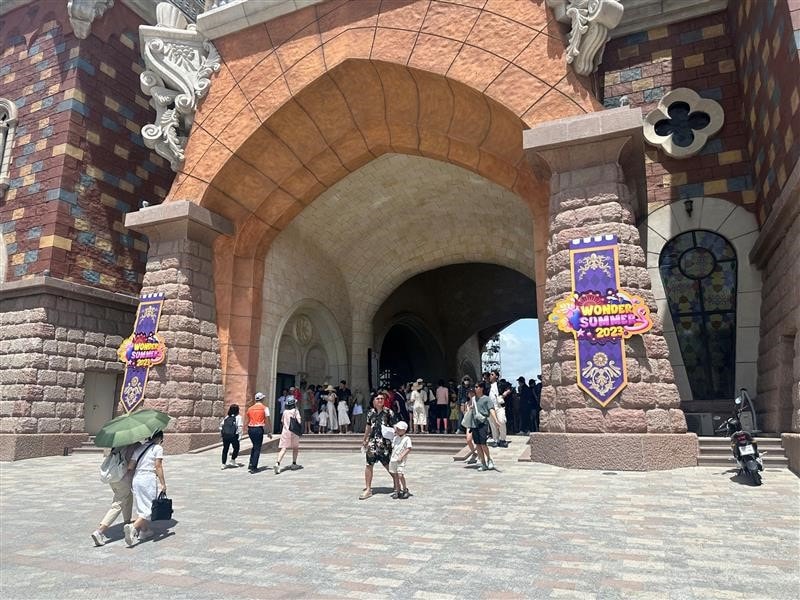 Vinpearl Nha Trang 24 giờ trước 8Wonder: Loạt sao đổ bộ, đông đảo du khách đợi “quẫy” cùng Charlie Puth -0