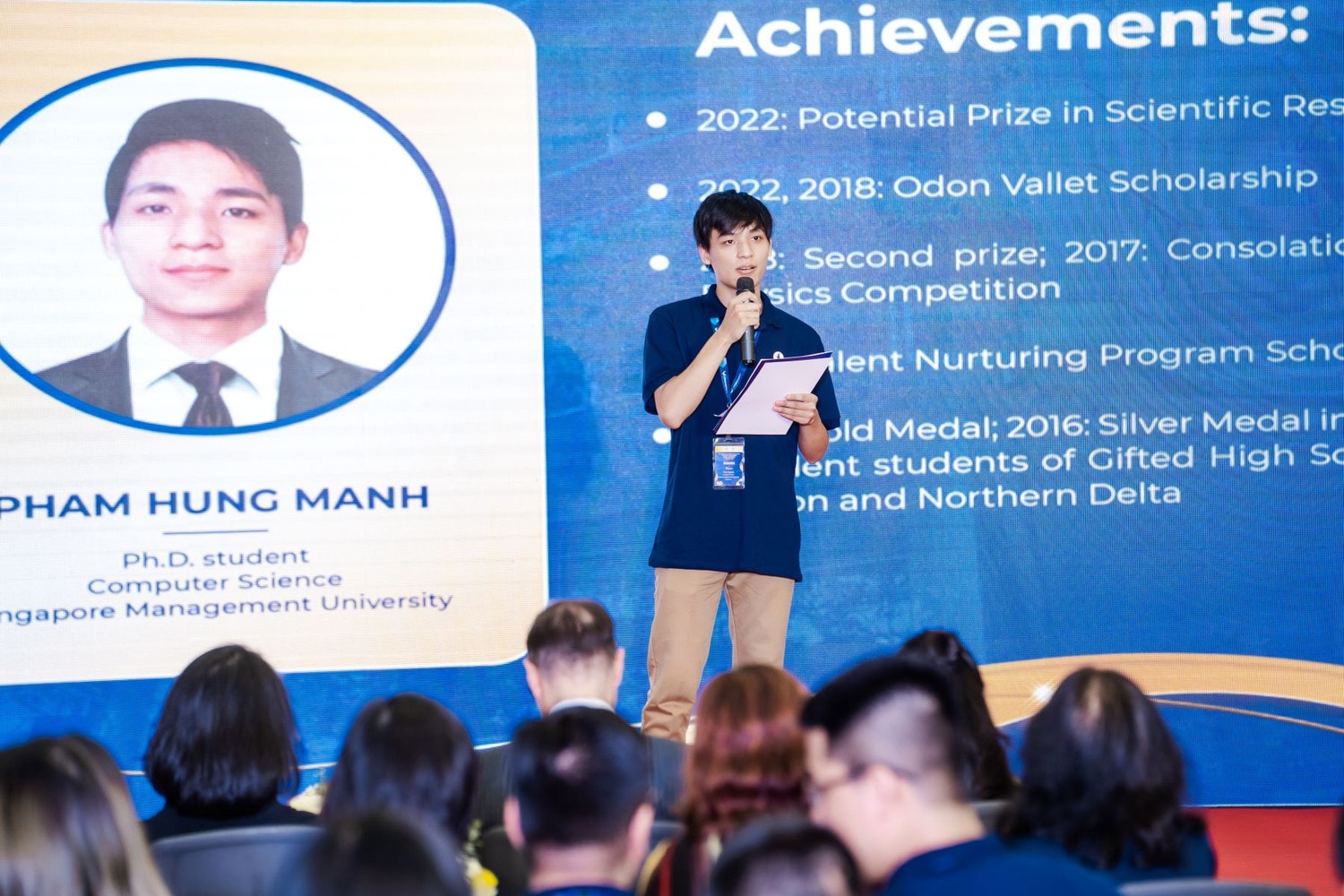 Chạm tay đến giấc mơ với học bổng Khoa học công nghệ Vingroup -0