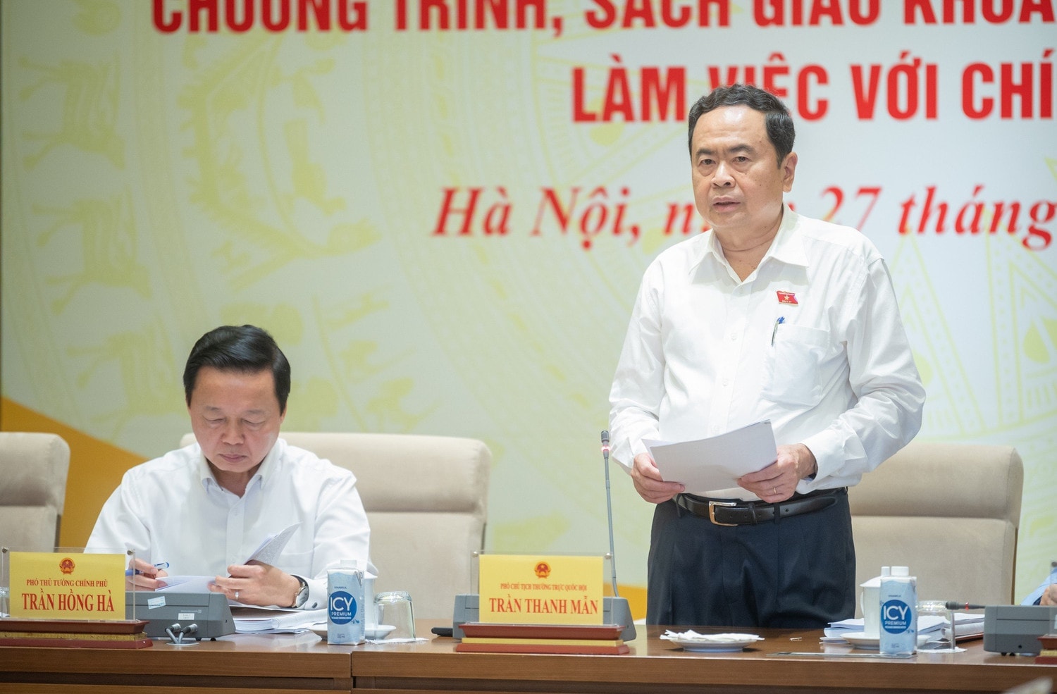 Phó Chủ tịch Thường trực Quốc hội Trần Thanh Mẫn phát biểu kết luận tại cuộc họp - ảnh: Thanh Chi