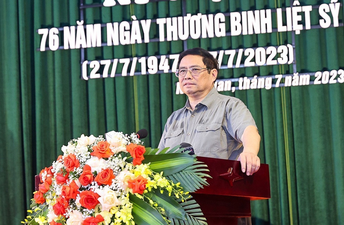 Thủ tướng Phạm Minh Chính thăm Trung tâm Điều dưỡng thương binh Nho Quan và các Mẹ Việt Nam Anh hùng tỉnh Ninh Bình -4