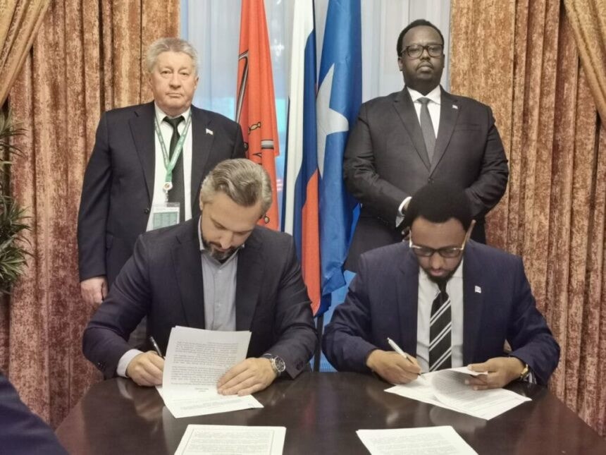 Nga xóa, giãn nợ 684 triệu USD cho Somalia -0