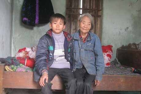 Thủ khoa khối C toàn tỉnh Nghệ An vượt qua nghịch cảnh quyết tâm đỗ vào trường đào tạo sĩ quan -0