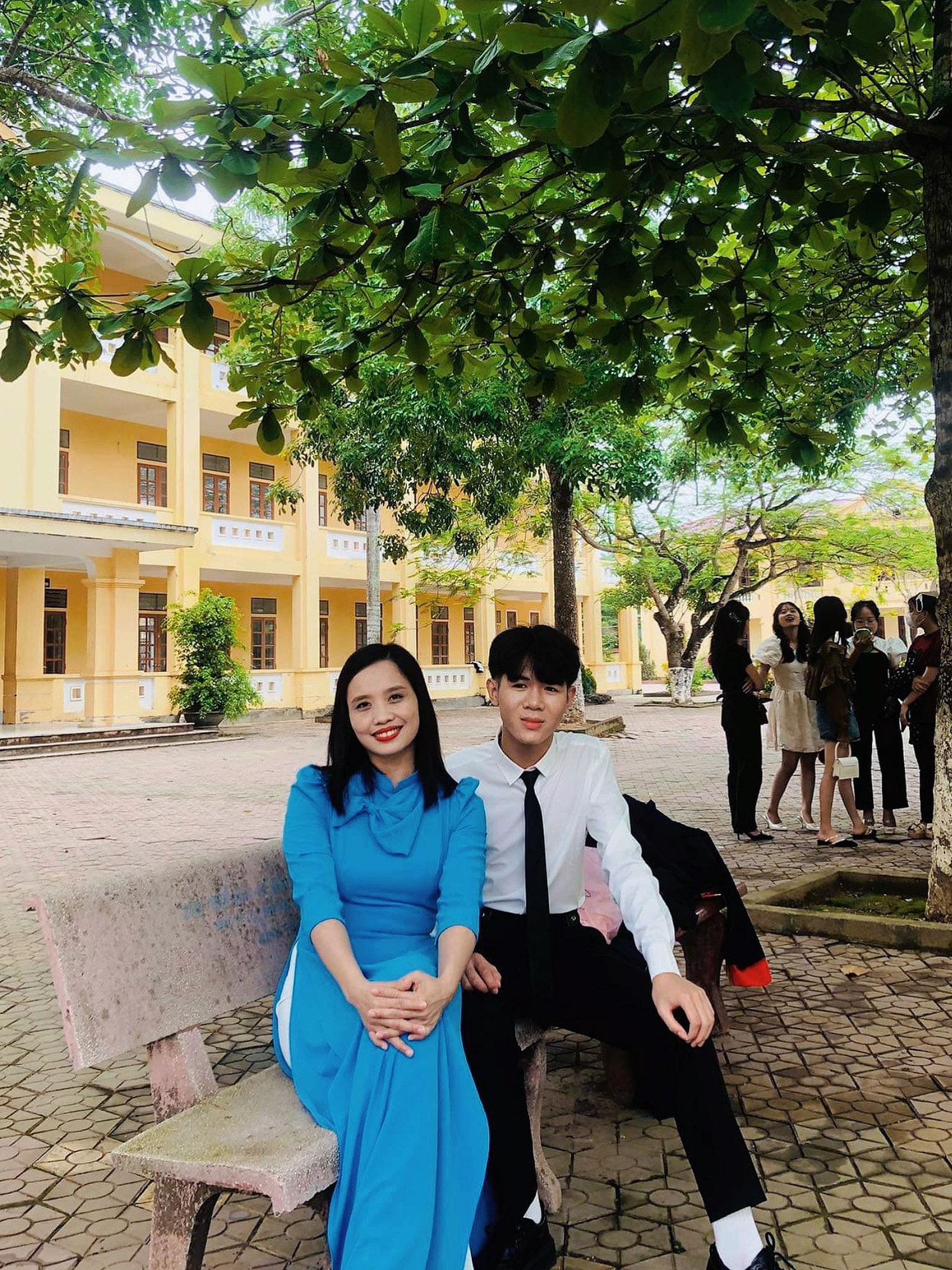 Nam sinh người dân tộc Thổ xuất sắc trở thành thủ khoa toàn tỉnh Nghệ An -0