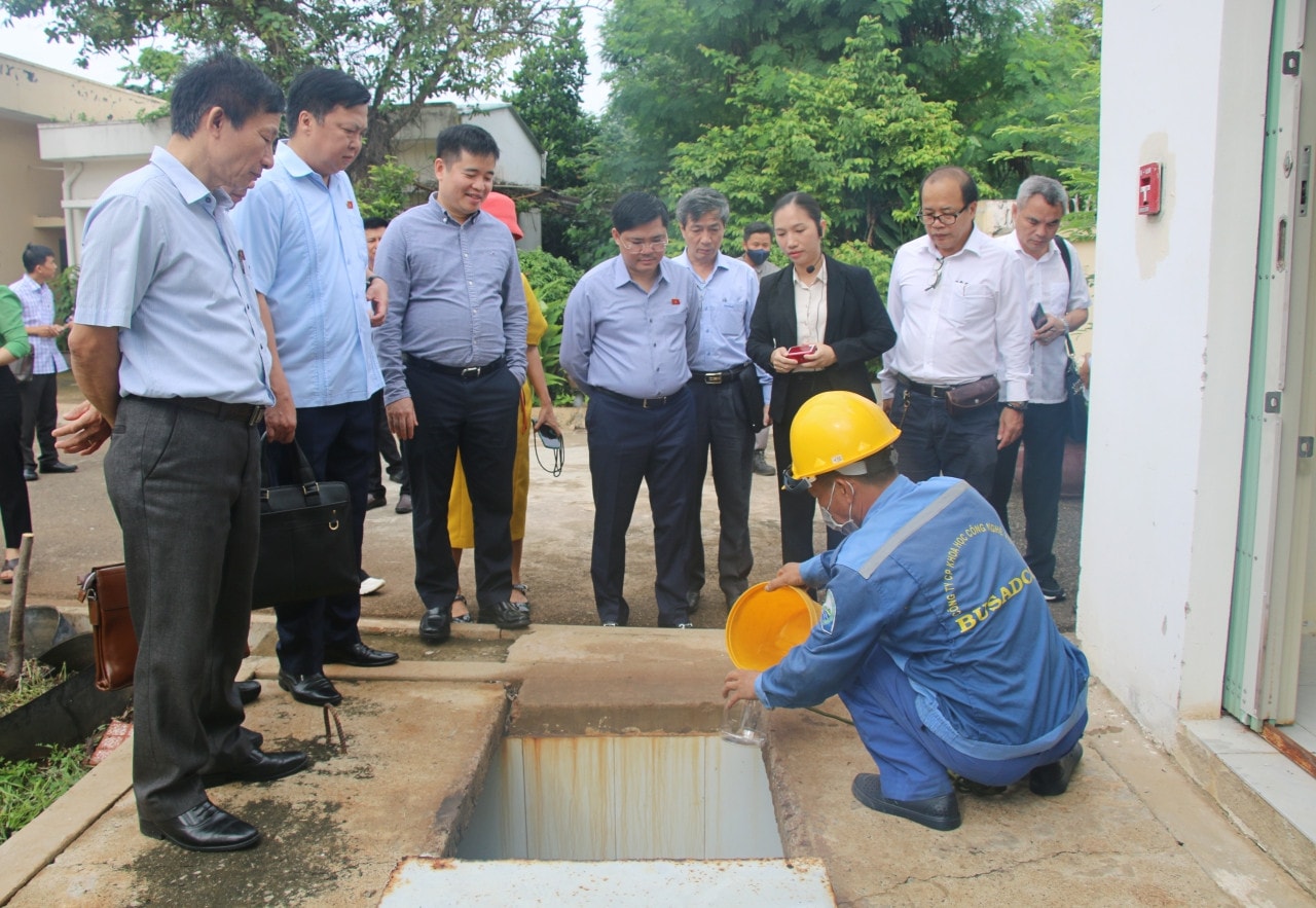 Đoàn công tác của Ủy ban Khoa học, Công nghệ và Môi trường khảo sát chất lượng nước tại Nhà máy xử lý nước thải Rạch Bà Đoàn công tác của Ủy ban Khoa học, Công nghệ và Môi trường khảo sát tại Bà Rịa - Vũng Tàu -0