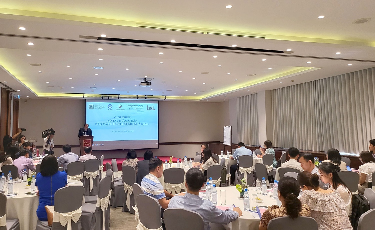 Ra mắt sổ tay hướng dẫn báo cáo phát thải khí nhà kính -0