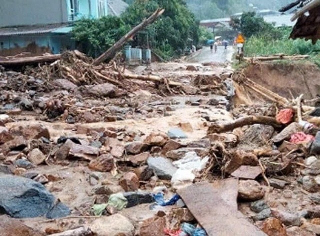 Mù Cang Chải đang khẩn chương khắc phục hậu quả thiên tai -0