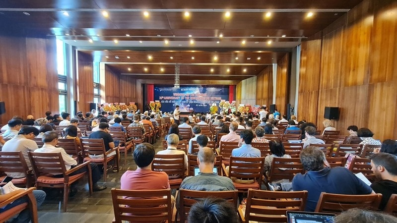 Hơn 200 nhà khoa học thảo luận về vũ trụ thiên văn -0