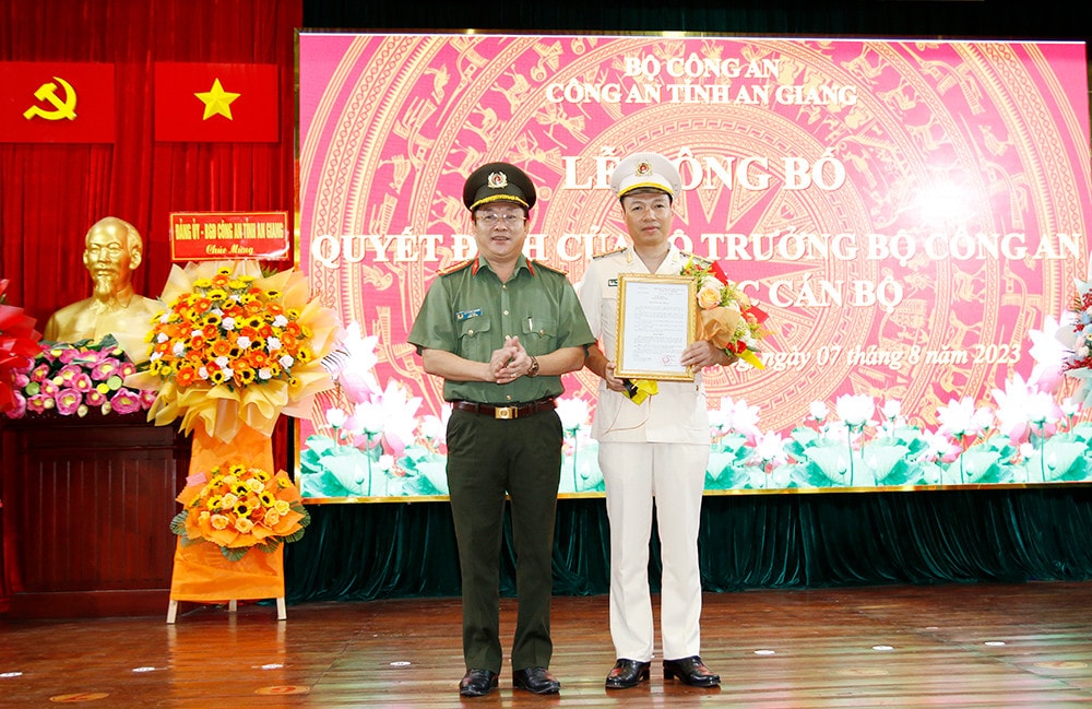 Công an An Giang có tân phó giám đốc công an tỉnh