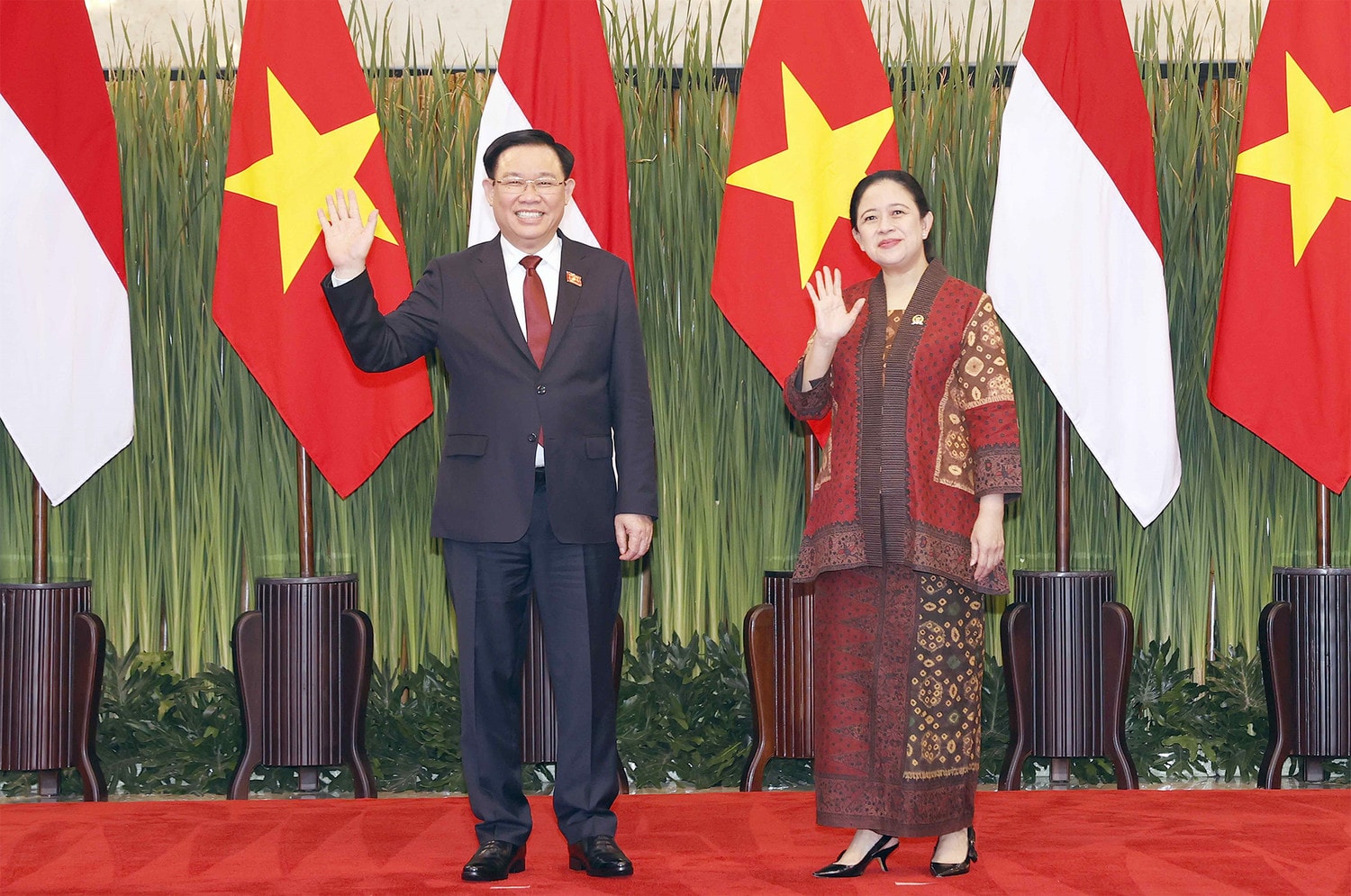 Một số hình ảnh Chủ tịch Quốc hội Vương Đình Huệ đến Thủ đô Jakarta, thăm chính thức Cộng hoà Indonesia và tham dự Đại hội đồng AIPA - 44