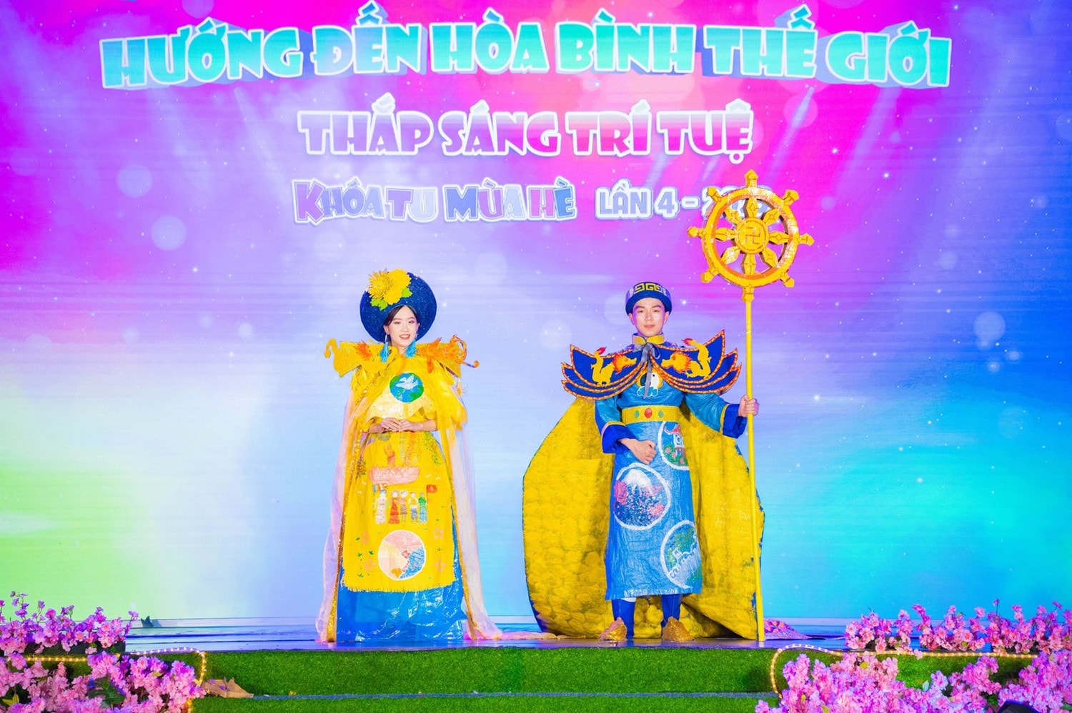 Bài 2: Thông điệp gìn giữ cội nguồn văn hóa dân tộc và hòa bình thế giới -0