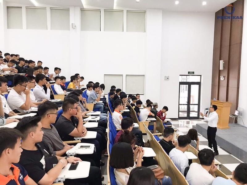 Sẽ kiểm tra việc công khai mức thu học phí của các trường đại học -0