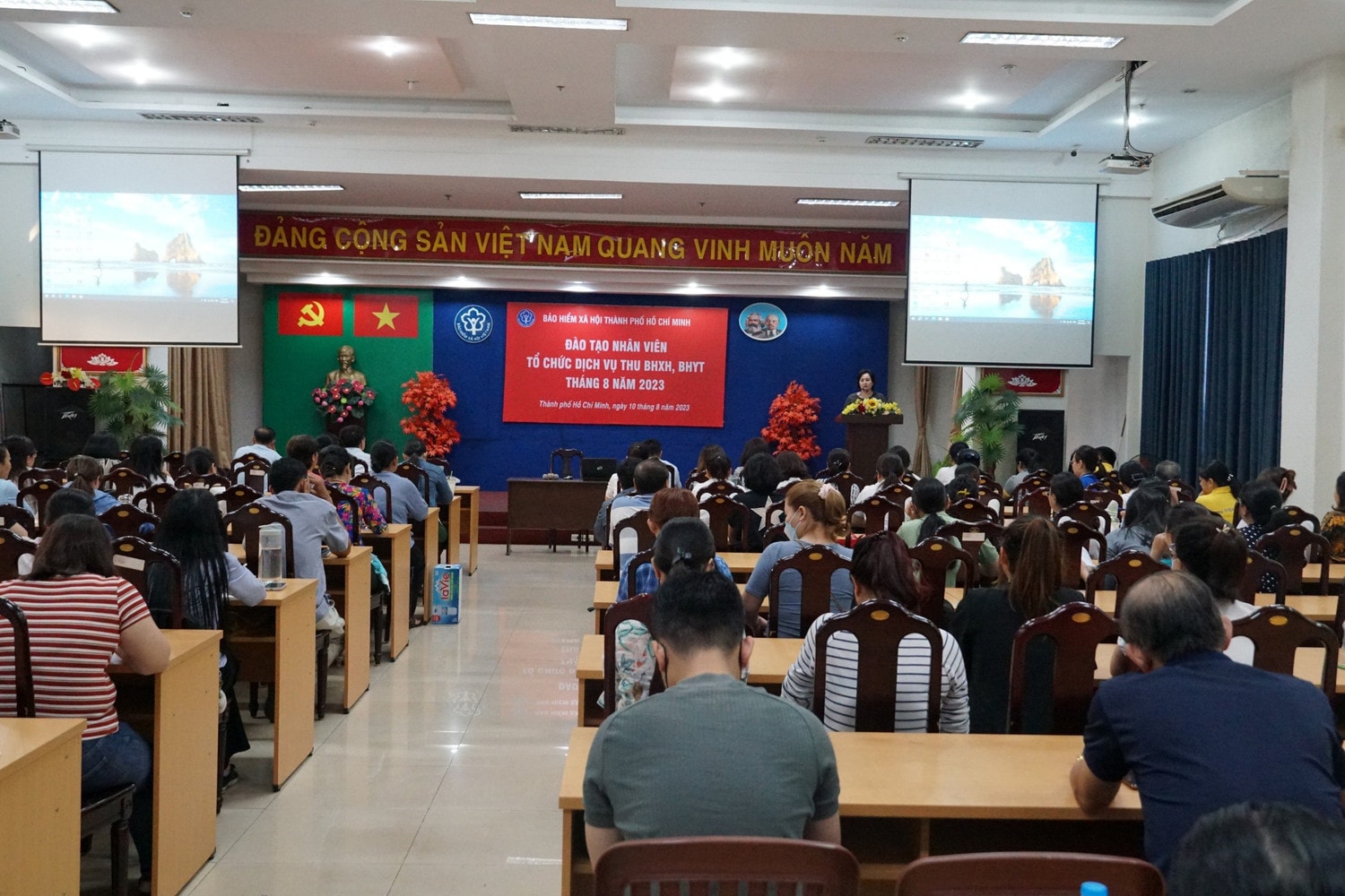 TP. Hồ Chí Minh: Đào tạo nhân viên tổ chức dịch vụ thu BHXH, BHYT -0