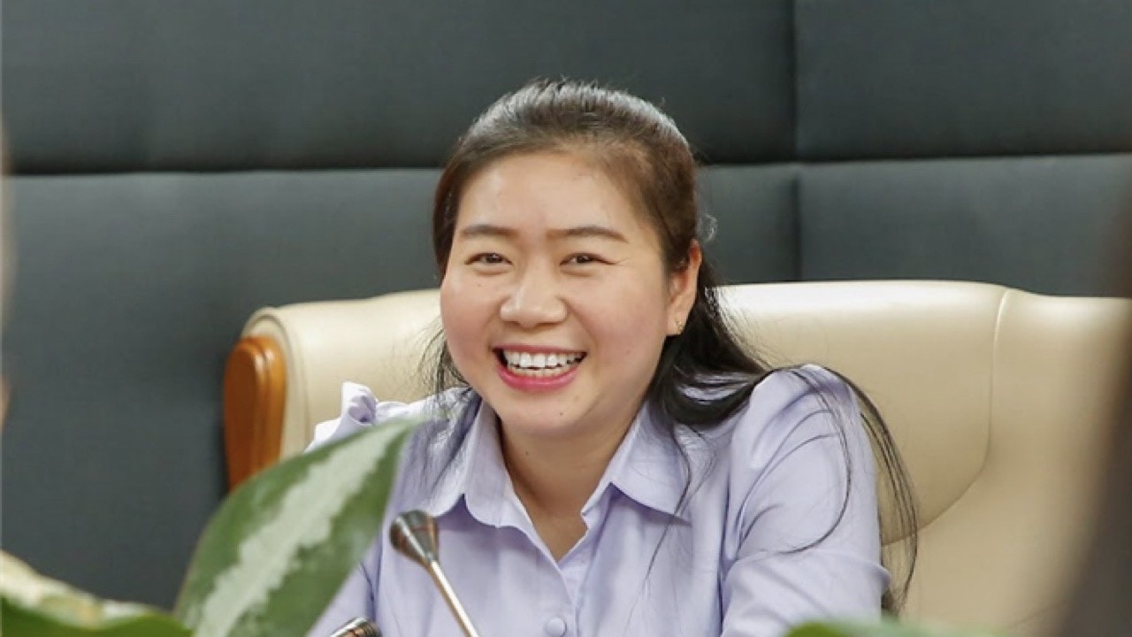 Tình yêu đặc biệt với Việt Nam của nữ học viên người Lào Anita Mouansavath -0