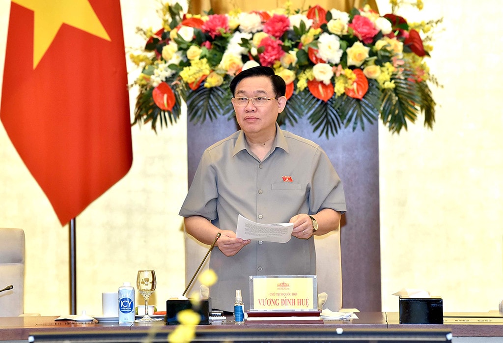Chủ tịch Quốc hội Vương Đình Huệ chủ trì cuộc họp về công tác chuẩn bị phiên chất vấn tại Phiên họp của Ủy ban Thường vụ Quốc hội -0