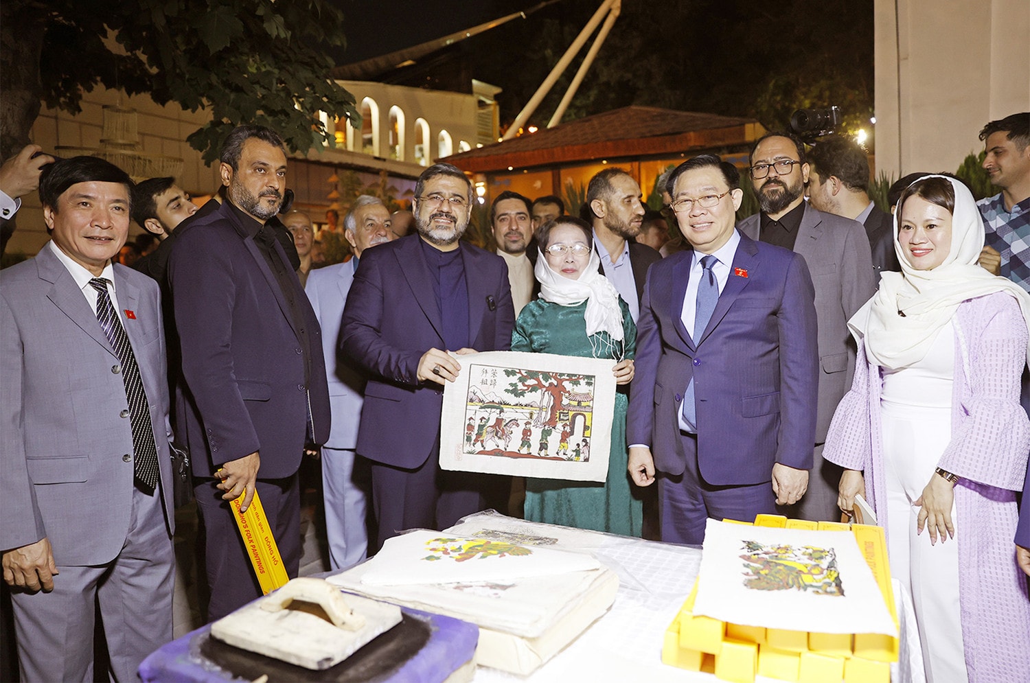Một số hình ảnh Chủ tịch Quốc hội Vương Đình Huệ đến Thủ đô Tehran, bắt đầu chuyến thăm chính thức Cộng hoà Hồi giáo Iran