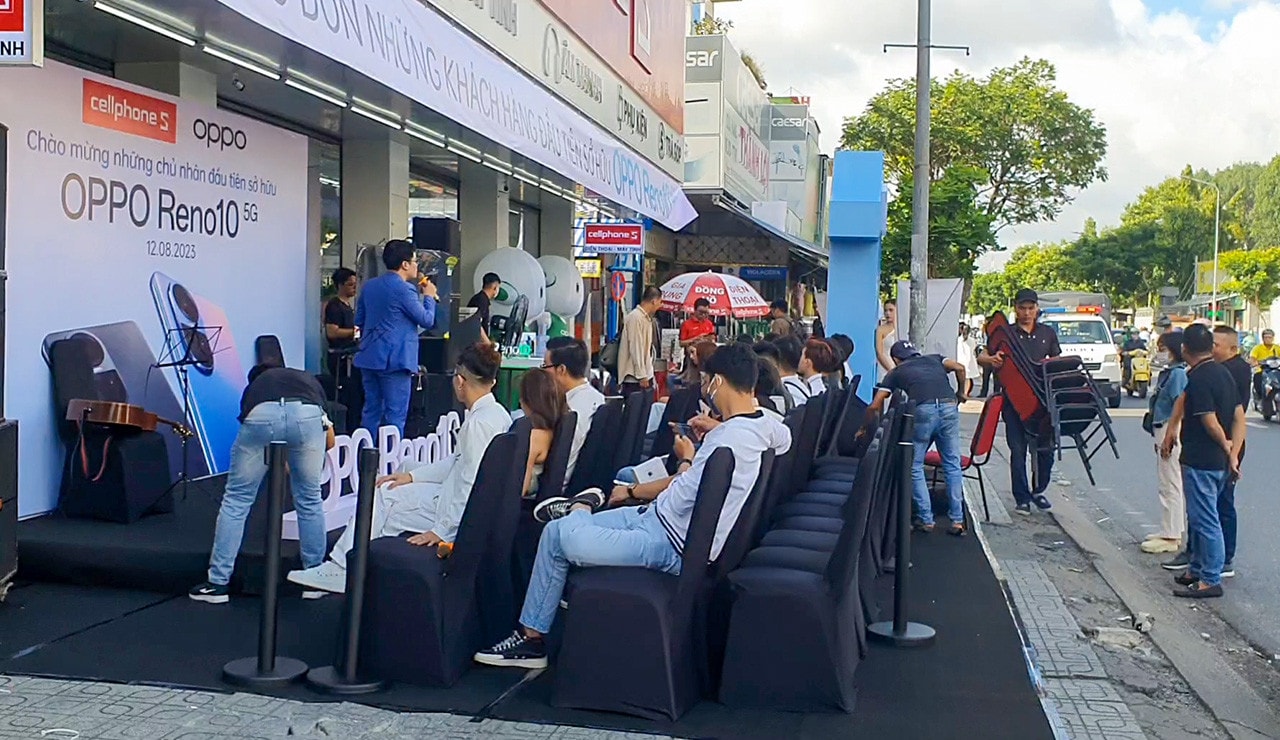 Tổ chức sự kiện lấn chiếm vỉa hè, cửa hàng của hệ thống CellphoneS tại TP. Hồ Chí Minh bị xử lý