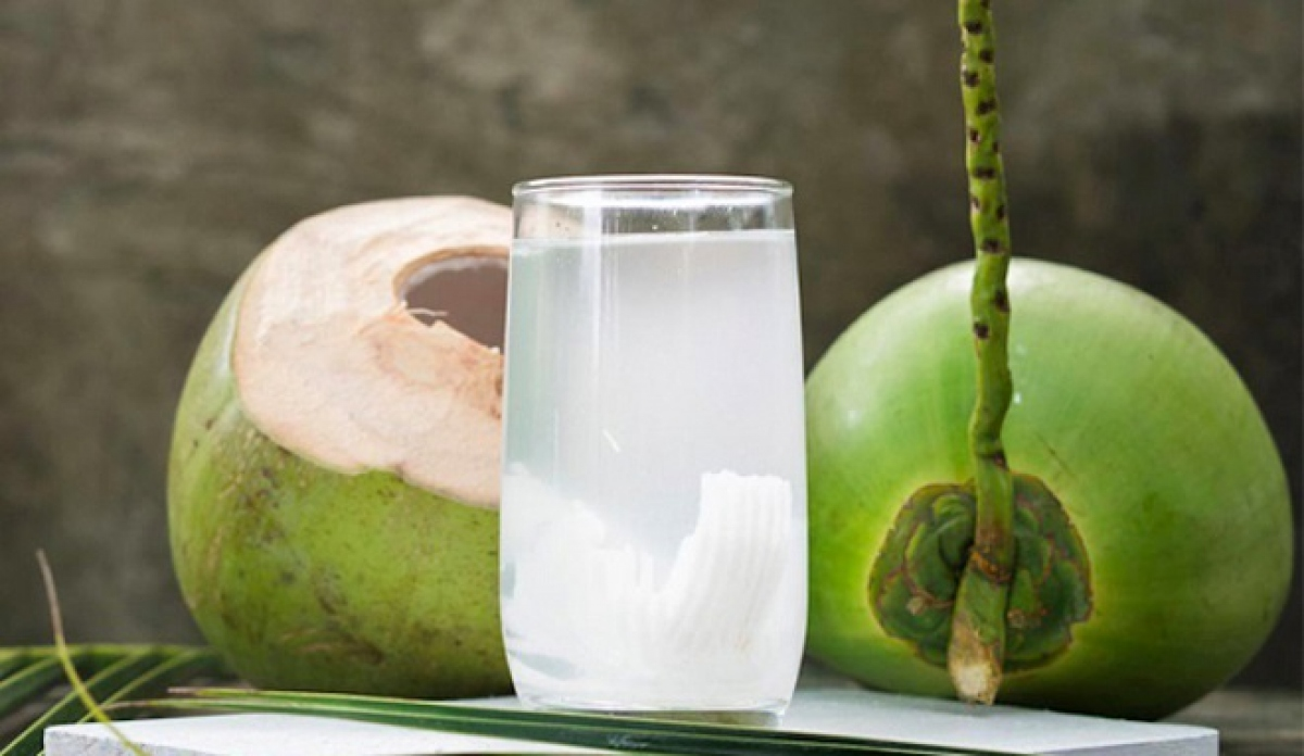 Lợi ích tuyệt vời của nước dừa đối với sức khỏe mà bạn nên biết -0