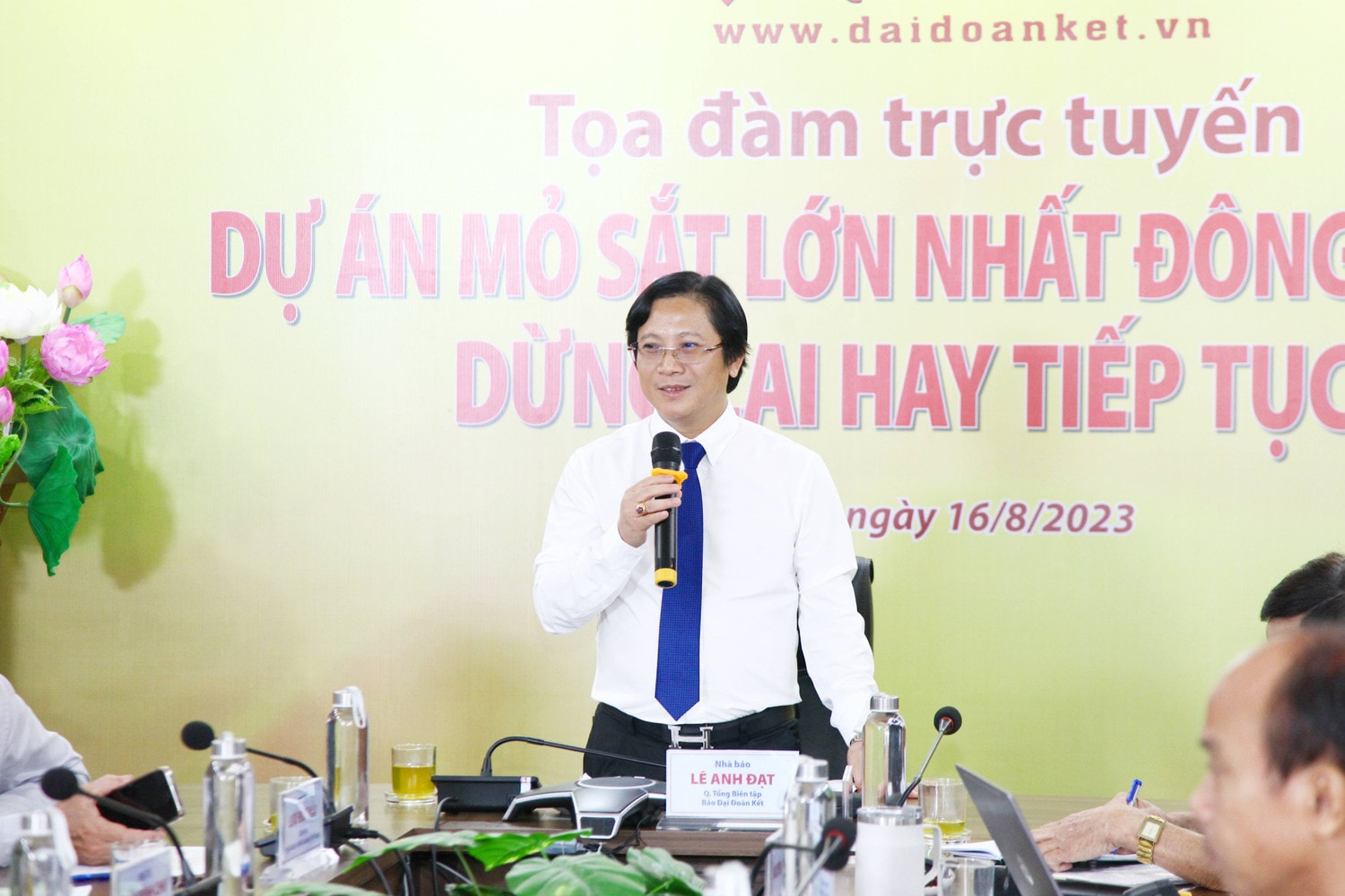 Quyền Tổng Biên tập Báo Đại Đoàn Kết Lê Anh Đạt phát biểu tại tọa đàm Lựa chọn nào cho Mỏ Sắt lớn nhất Đông Nam Á -0