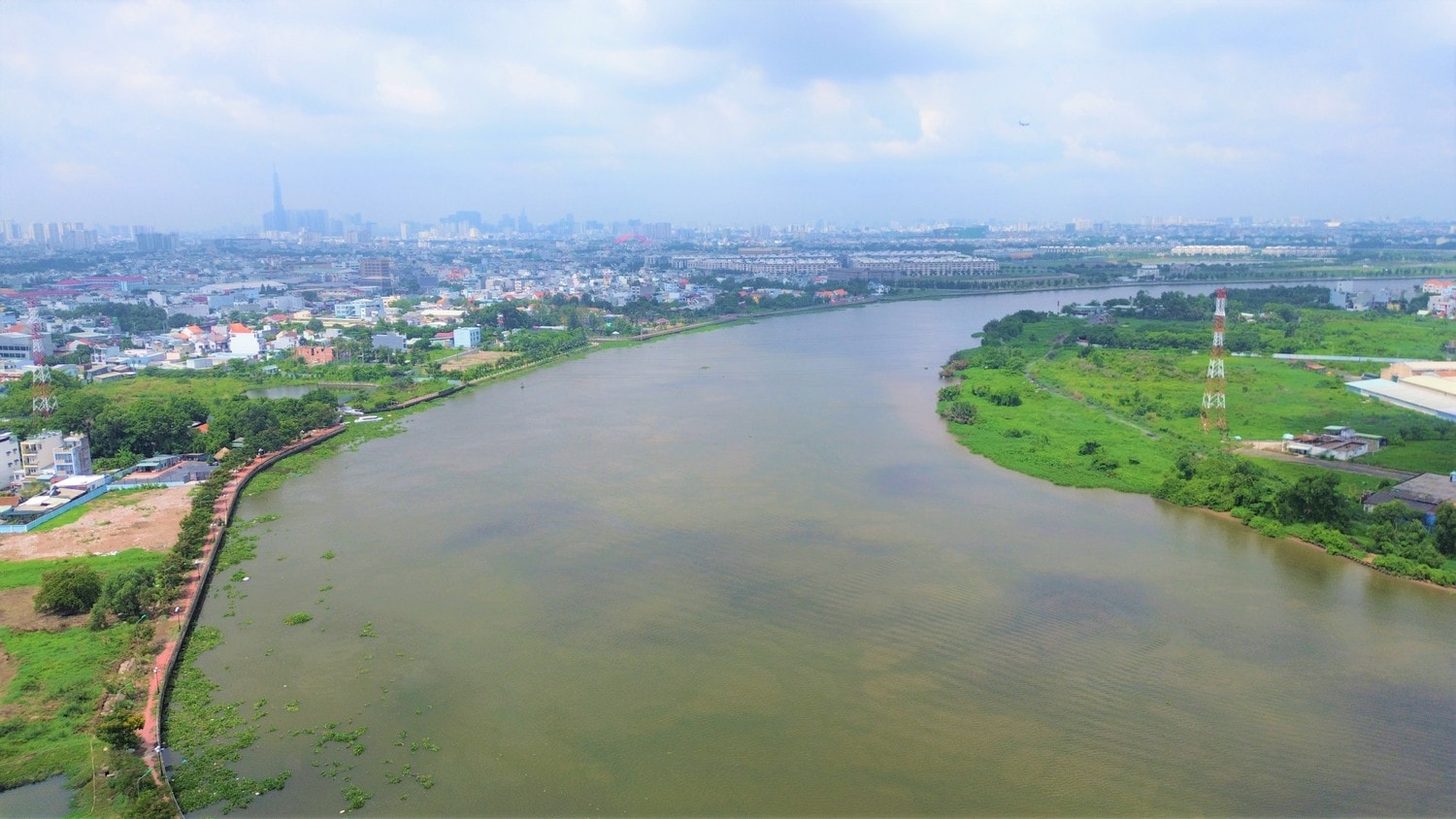UBND TP. Hồ Chí Minh đã lên kế hoạch xây dựng kiên cố tuyến kè kênh Thanh Đa với chiều dài 478m với tổng mức đầu tư dự kiến khoảng 90 tỷ đồng UBND TP. Hồ Chí Minh đã lên kế hoạch xây dựng kiên cố tuyến kè kênh Thanh Đa với chiều dài 478m với tổng mức đầu tư dự kiến khoảng 90 tỷ đồng