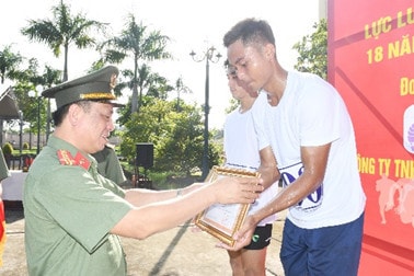Sôi nổi nhiều hoạt động chào mừng ngày 19.8 -0