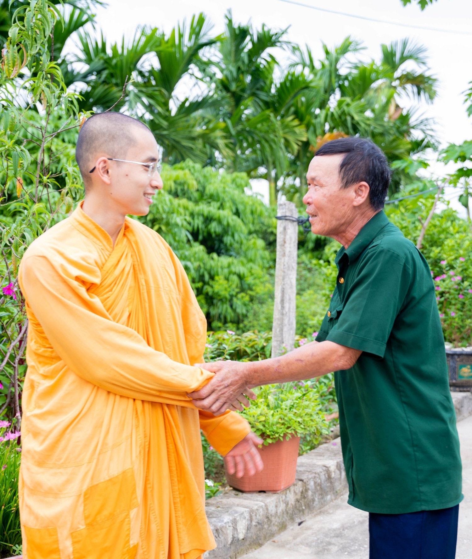Quảng Ninh: Chùa Ba Vàng chung tay cùng thành phố Uông Bí xóa nhà tạm, nhà dột nát -1