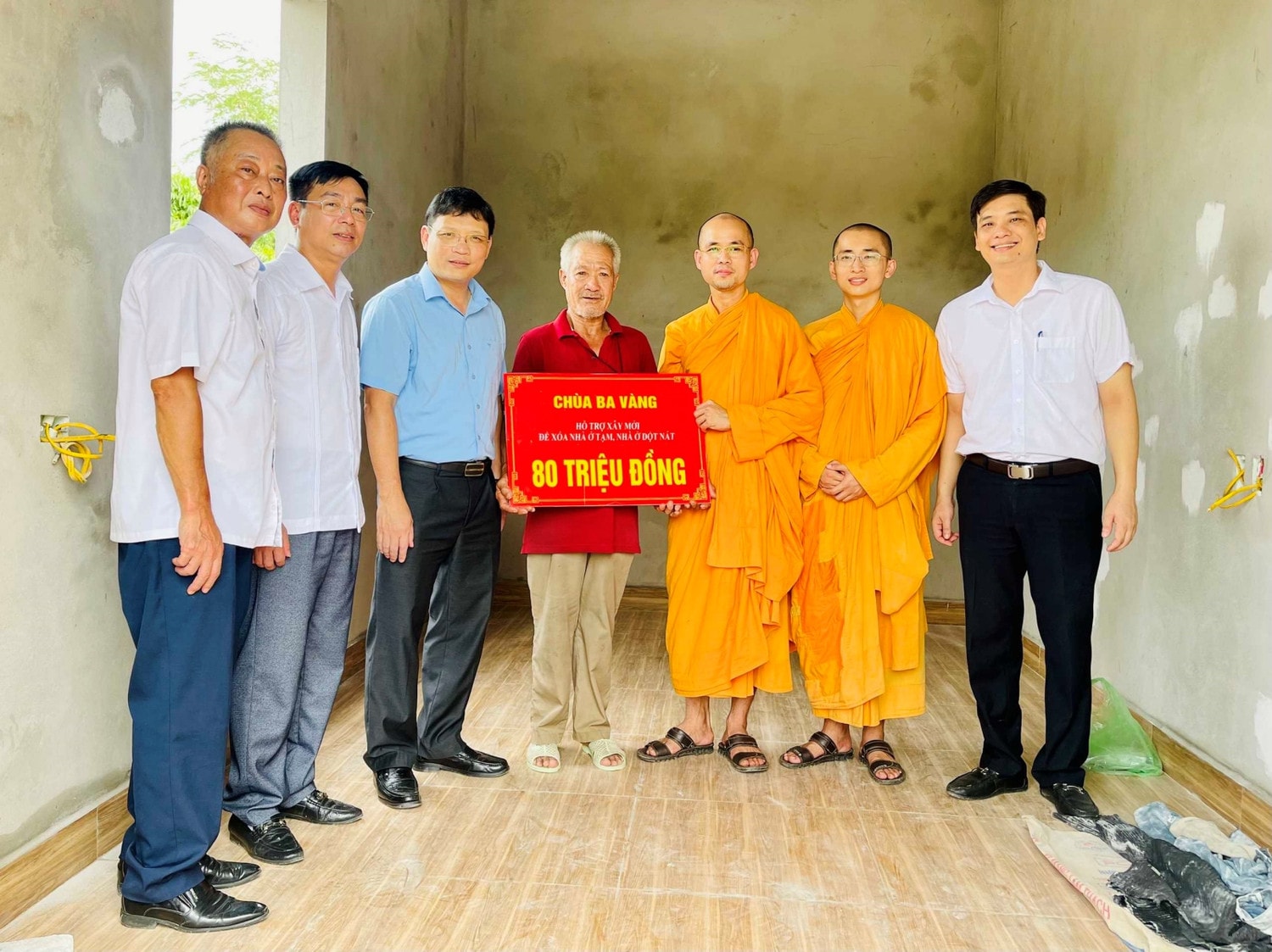 Quảng Ninh: Chùa Ba Vàng chung tay cùng thành phố Uông Bí xóa nhà tạm, nhà dột nát -1