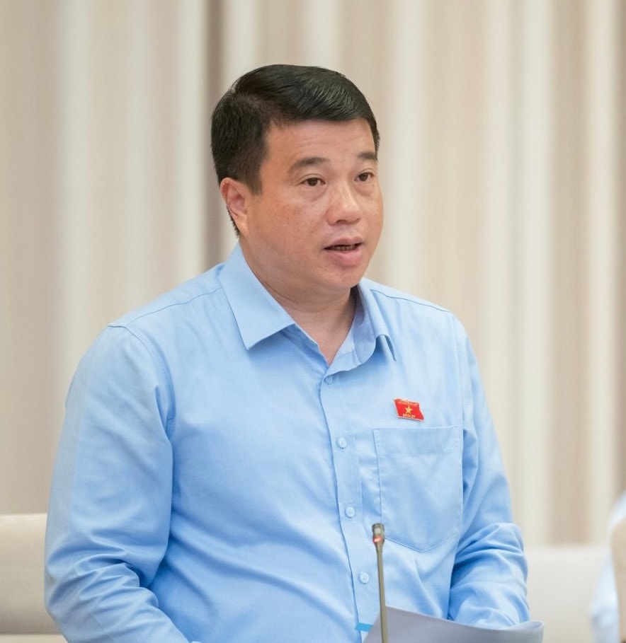 Khẩn trương hoàn thành biên soạn sách giáo khoa tiếng dân tộc thiểu số