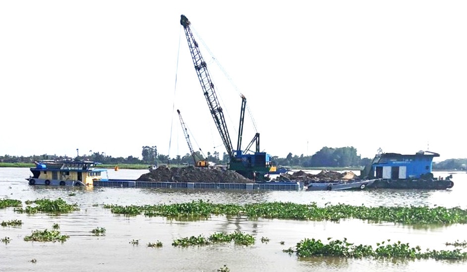 Giá cát san lấp tăng vọt, nguy cơ đứt gãy nguồn cung