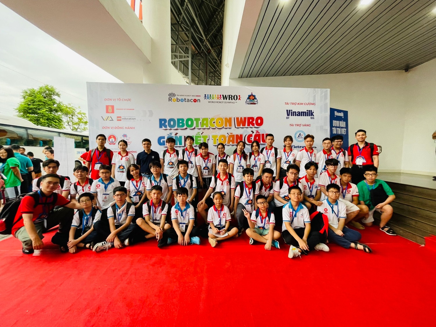 Học sinh quận Ba Đình giành giải Vàng trong Cuộc thi Robot thế giới WRO 2023 tại Việt Nam. -0