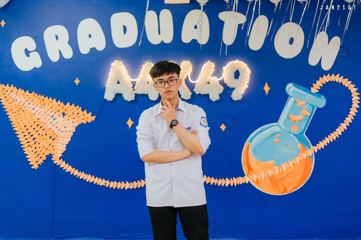 Chàng trai xứ Nghệ xuất sắc dành tấm Huy chương Bạc Olympic Hóa học quốc tế -0