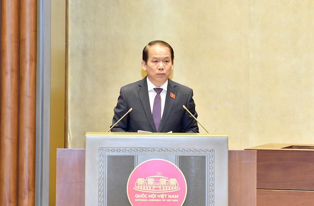 Chủ nhiệm Ủy ban Pháp luật Hoàng Thanh Tùng phát biểu tại hội nghị. Ảnh: Lâm Hiển Xác định rõ nội hàm giữa nhà lưu trú và nhà ở của công nhân -0