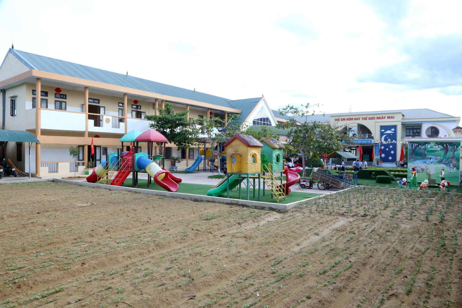Trường Mầm non xã Hương Thủy thường xuyên bị ngập vào mùa mưa lũ. Ảnh: Xuân Sinh Ngôi trường nơi rốn lũ, đón niềm vui trước thềm năm mới -0