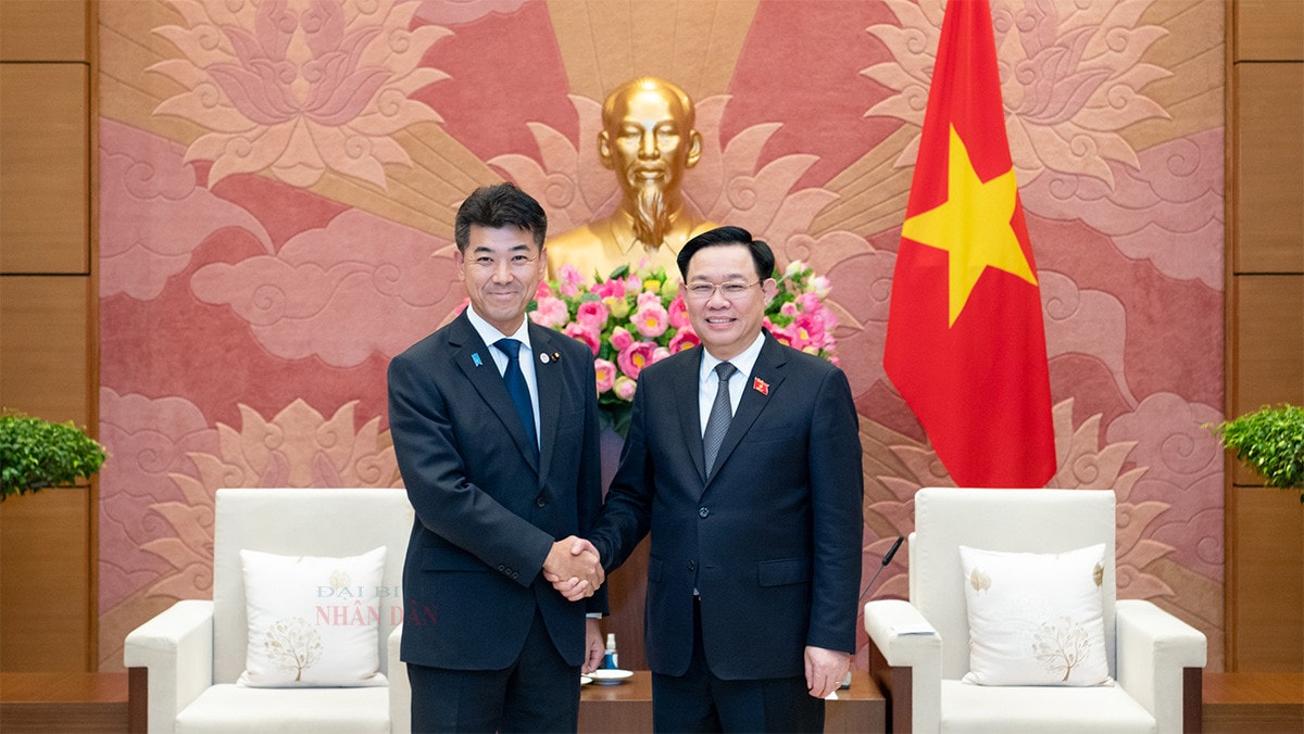 Chủ tịch Quốc hội Vương Đình Huệ: Cùng nhau viết tiếp 
