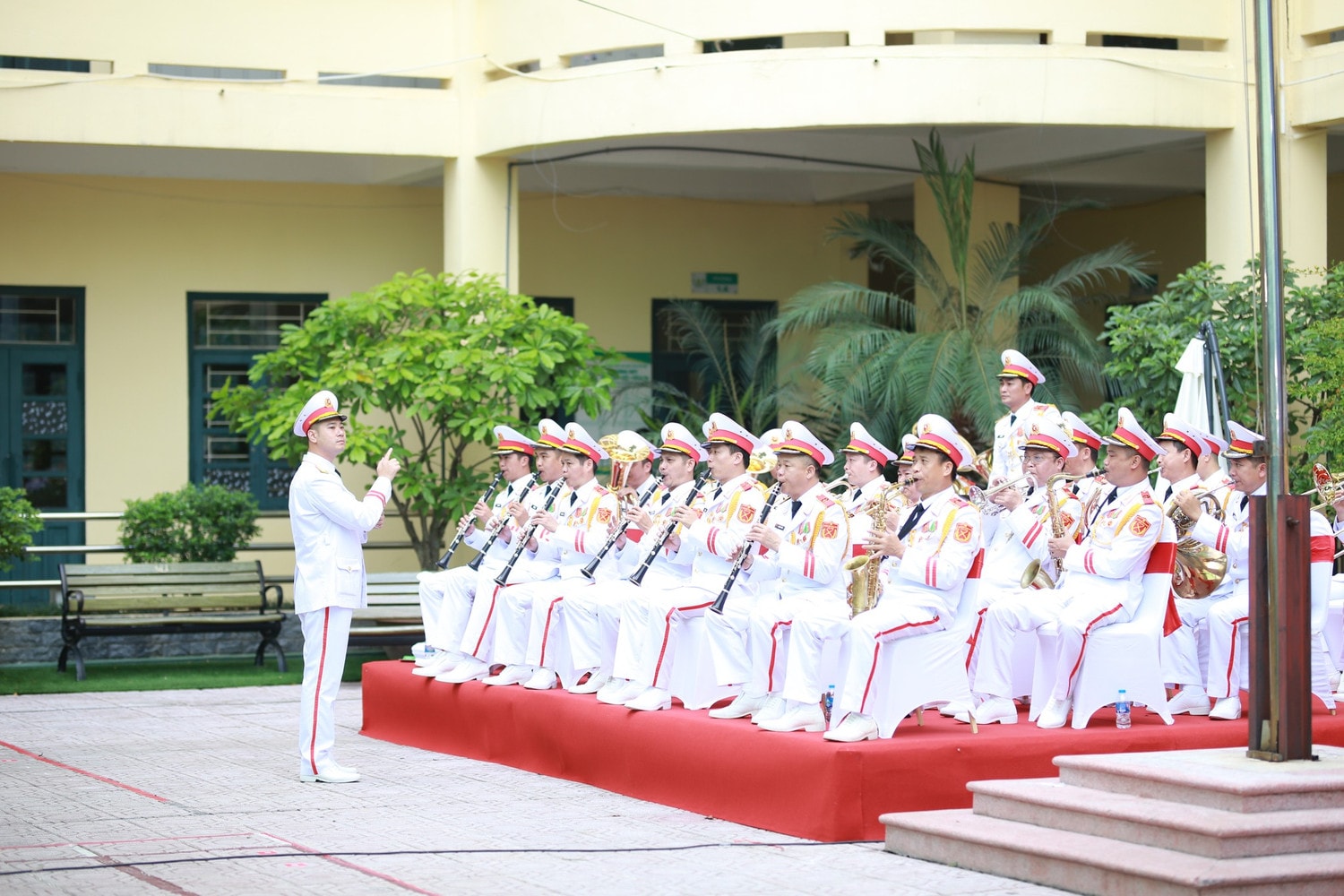 Lời nhắn nhủ học sinh về 