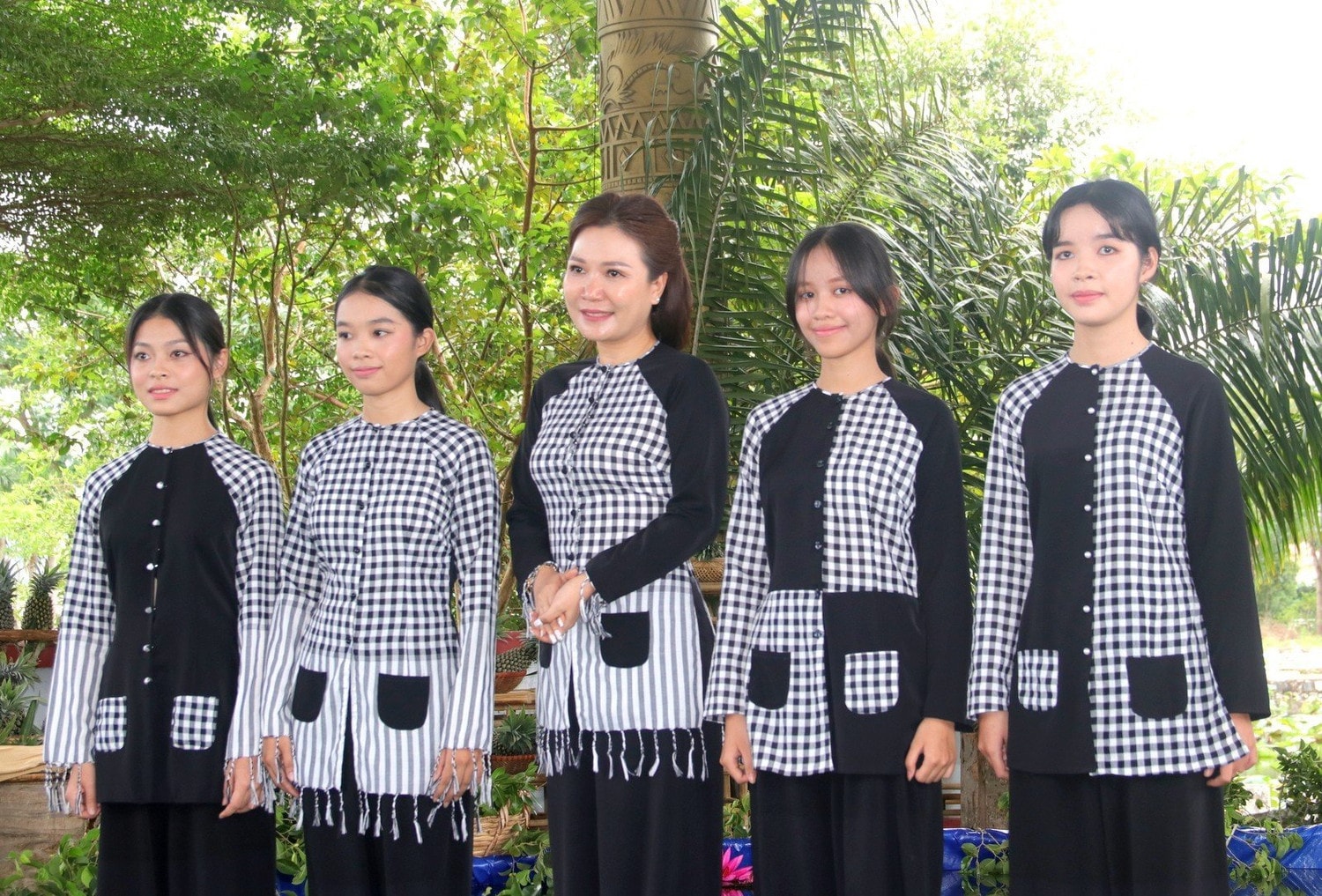 Festival Áo bà ba Hậu Giang 2023: Khơi dậy khát vọng xây dựng tỉnh Hậu Giang phát triển nhanh và bền vững -0