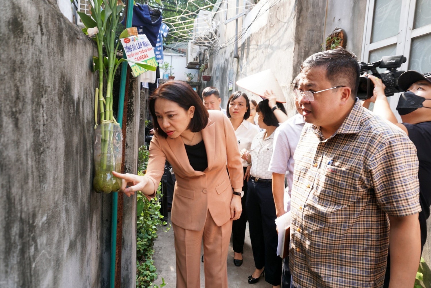 Phường Định Công (quận Hoàng Mai, Hà Nội): Còn nhiều vấn đề tồn tại, tiềm ẩn những nguy cơ bùng phát dịch sốt xuất huyết -0