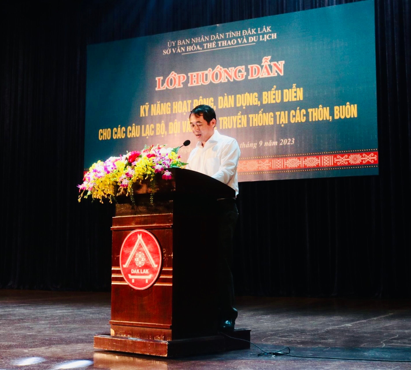 lop tap huan de an 06 (1).jpg -0