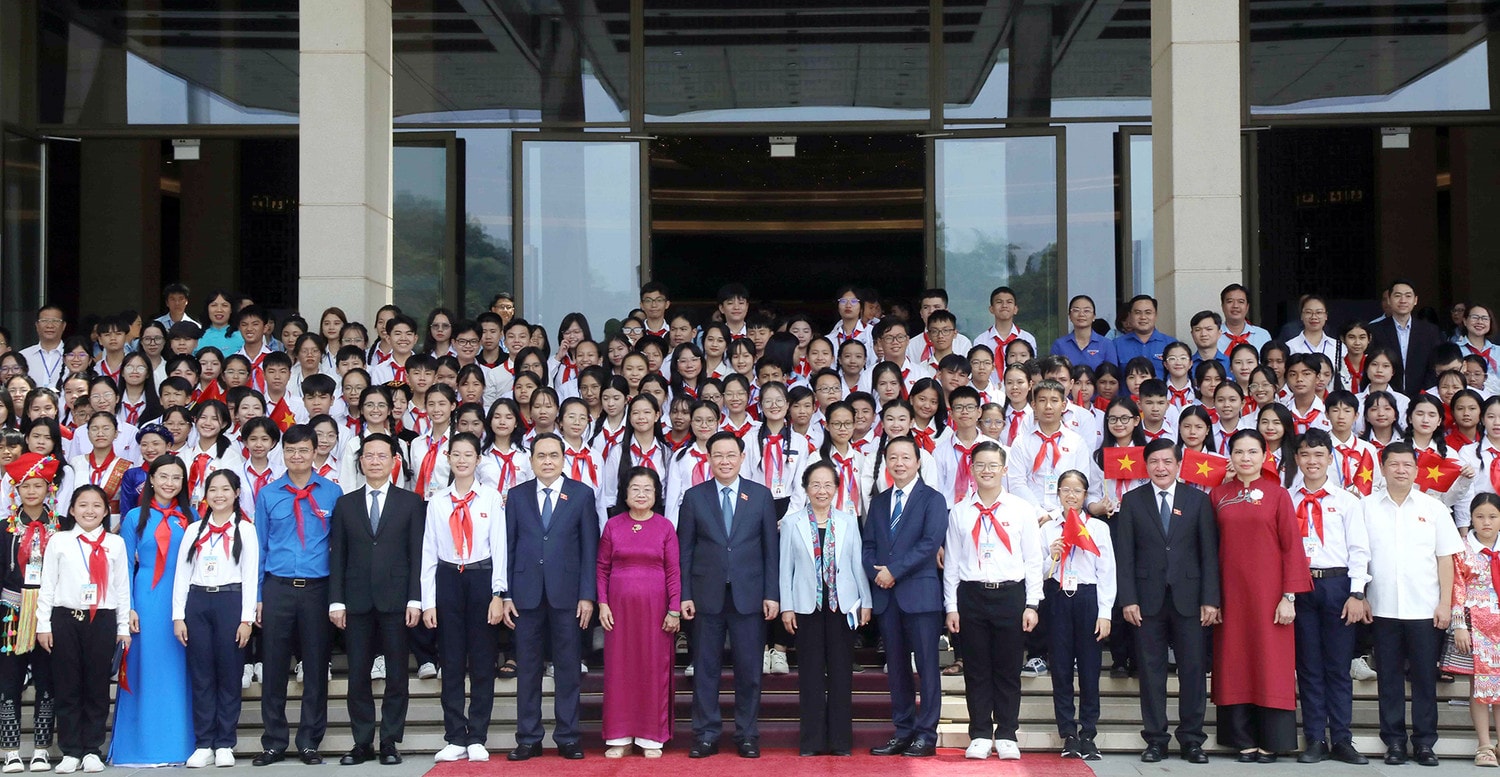 Dành những điều kiện tốt nhất, sự chăm lo chu đáo nhất cho trẻ em - tương lai của đất nước