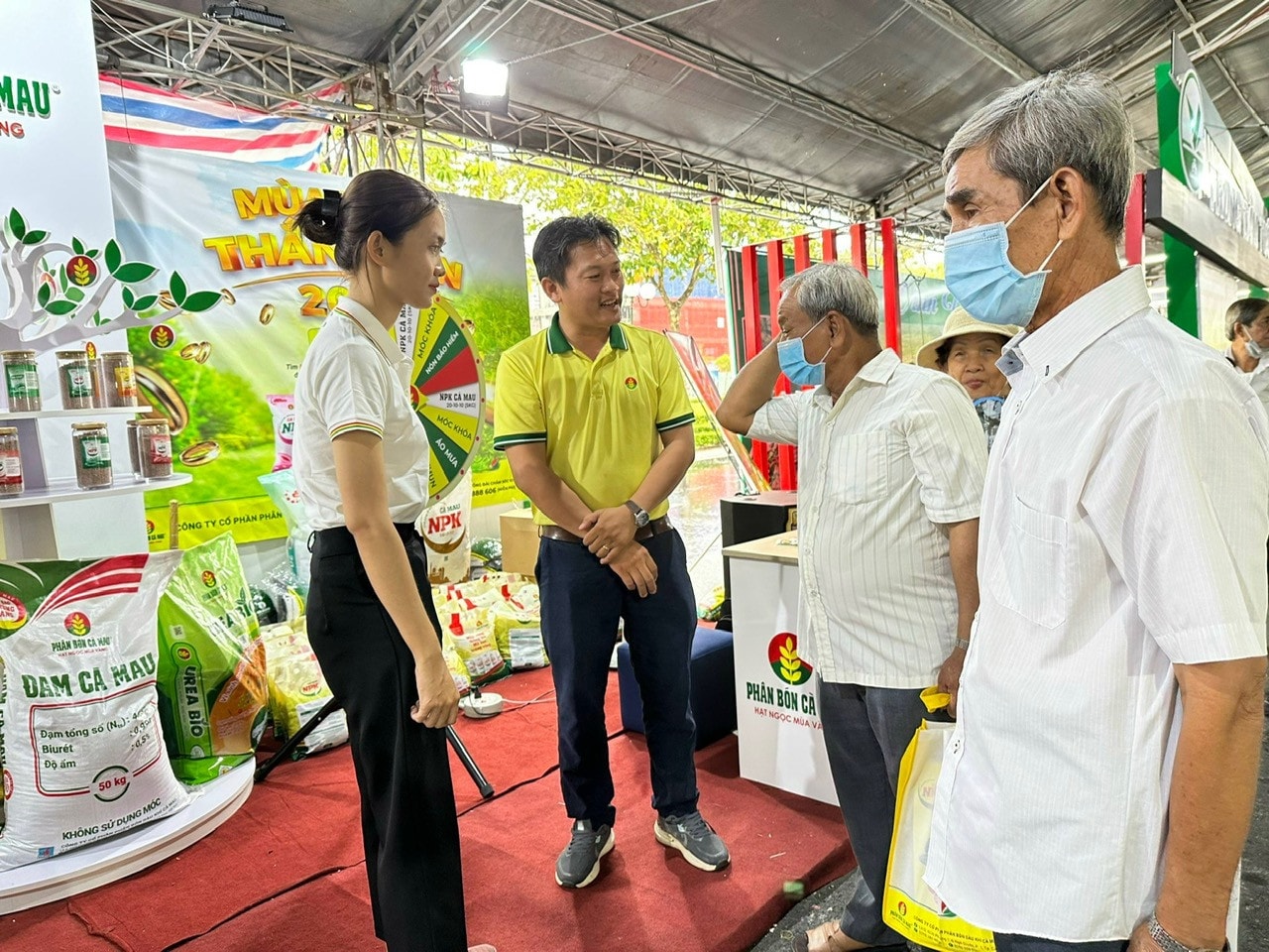 PVCFC đồng hành góp giá trị tại lễ hội nông sản Việt -0