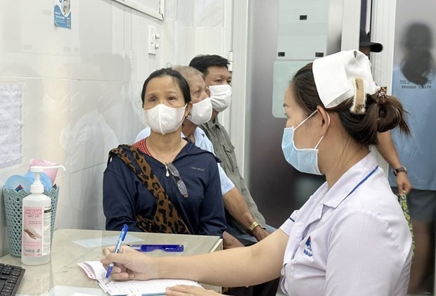 TP. Hồ Chí Minh: Đủ thuốc điều trị đau mắt đỏ cung ứng cho người dân -0