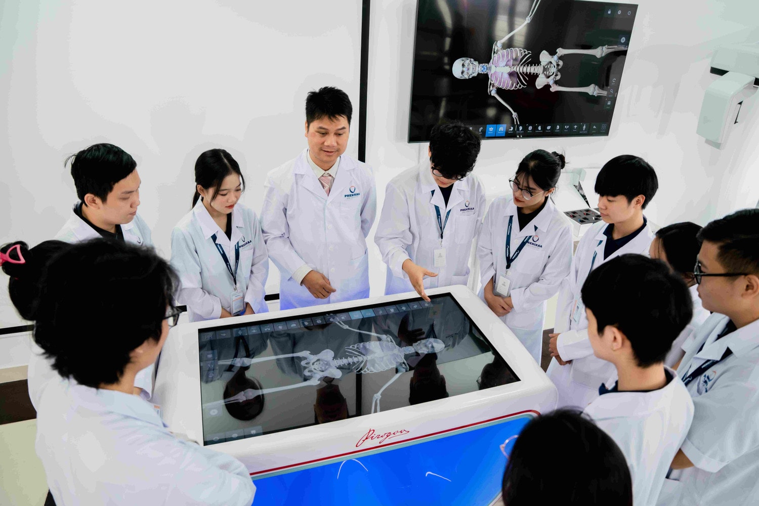 Một loạt trường có đào tạo ngành y - dược tuyển sinh bổ sung -0
