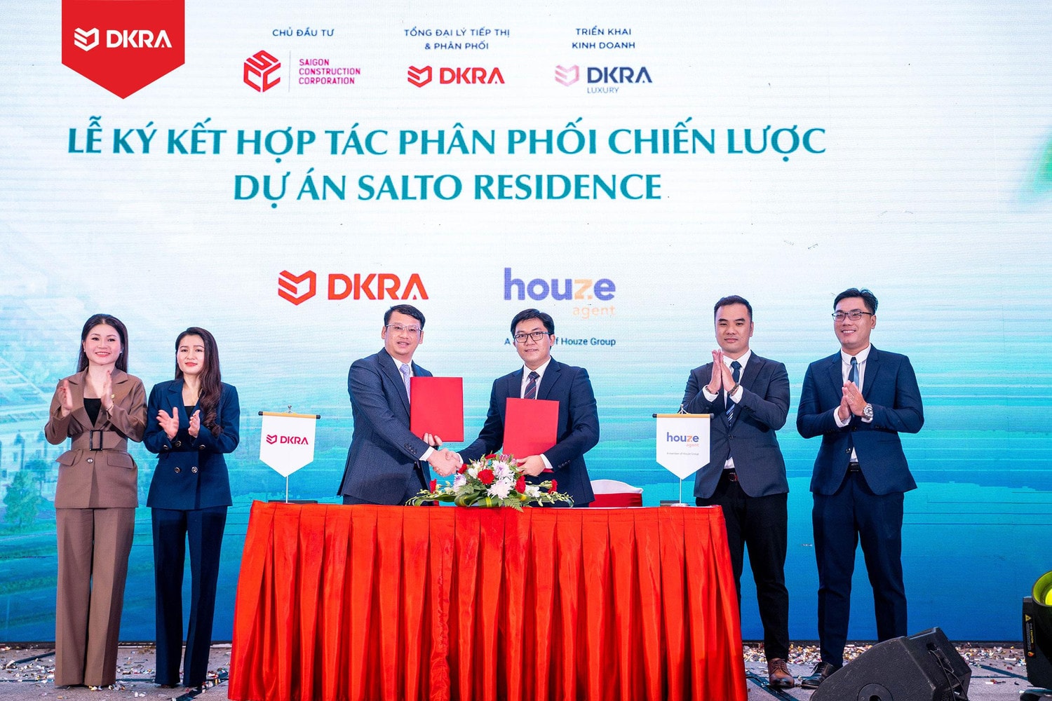 Nhiều khách hàng đòi lại tiền mua căn hộ dự án Salto Residence của Công ty SCC
