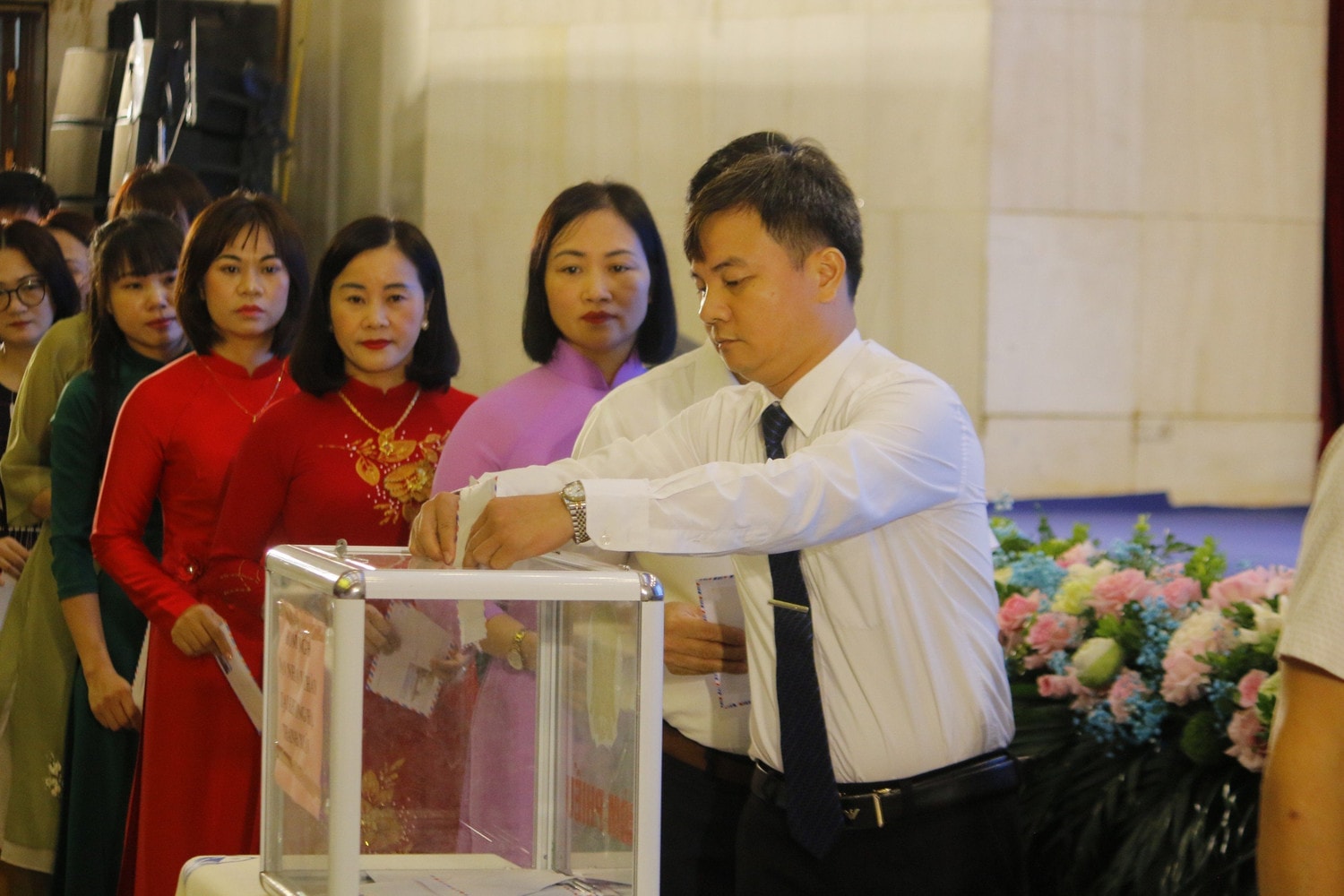 Hà Nội: Hỗ trợ tâm lý, sớm ổn định tinh thần cho học sinh vụ cháy chung cư mini -0