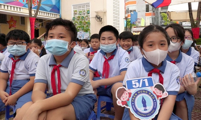  Giải bài toán mức sinh thấp cho TP. Hồ Chí Minh -0