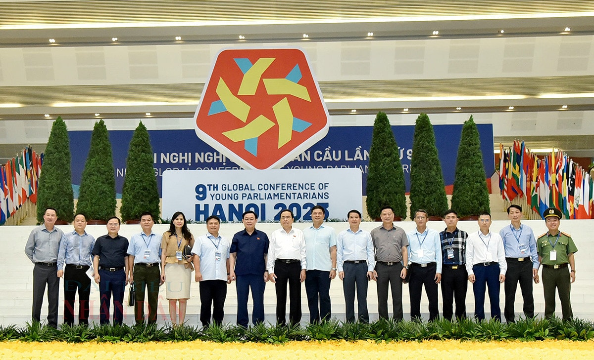 Chủ tịch Quốc hội Vương Đình Huệ kiểm tra công tác chuẩn bị tổ chức Hội nghị Nghị sĩ trẻ toàn cầu lần thứ 9 -6