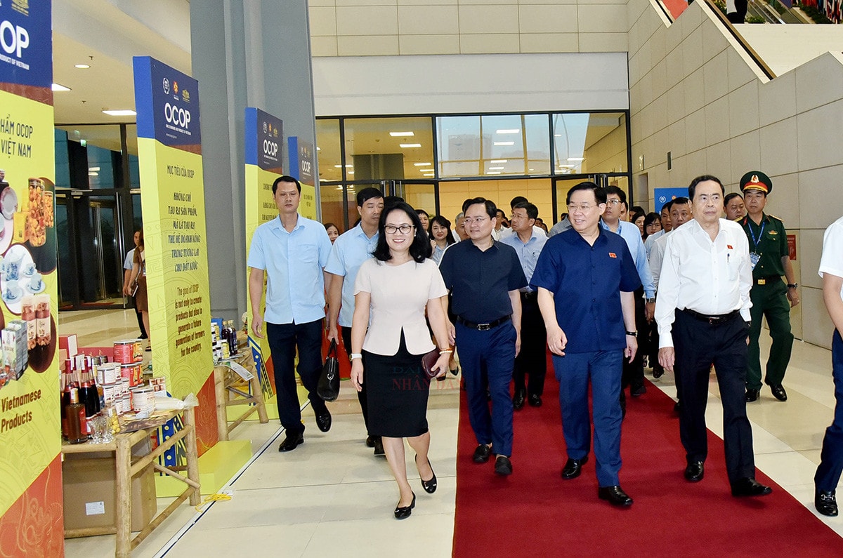 Chủ tịch Quốc hội Vương Đình Huệ kiểm tra công tác chuẩn bị tổ chức Hội nghị Nghị sĩ trẻ toàn cầu lần thứ 9 -7