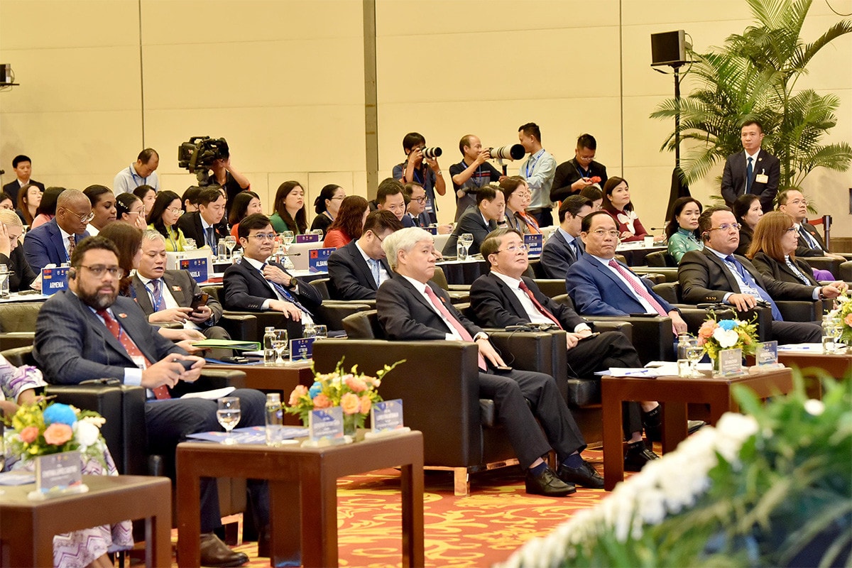 Hình ảnh Phiên Bế mạc Hội nghị Nghị sỹ Trẻ Toàn cầu lần thứ 9 -4