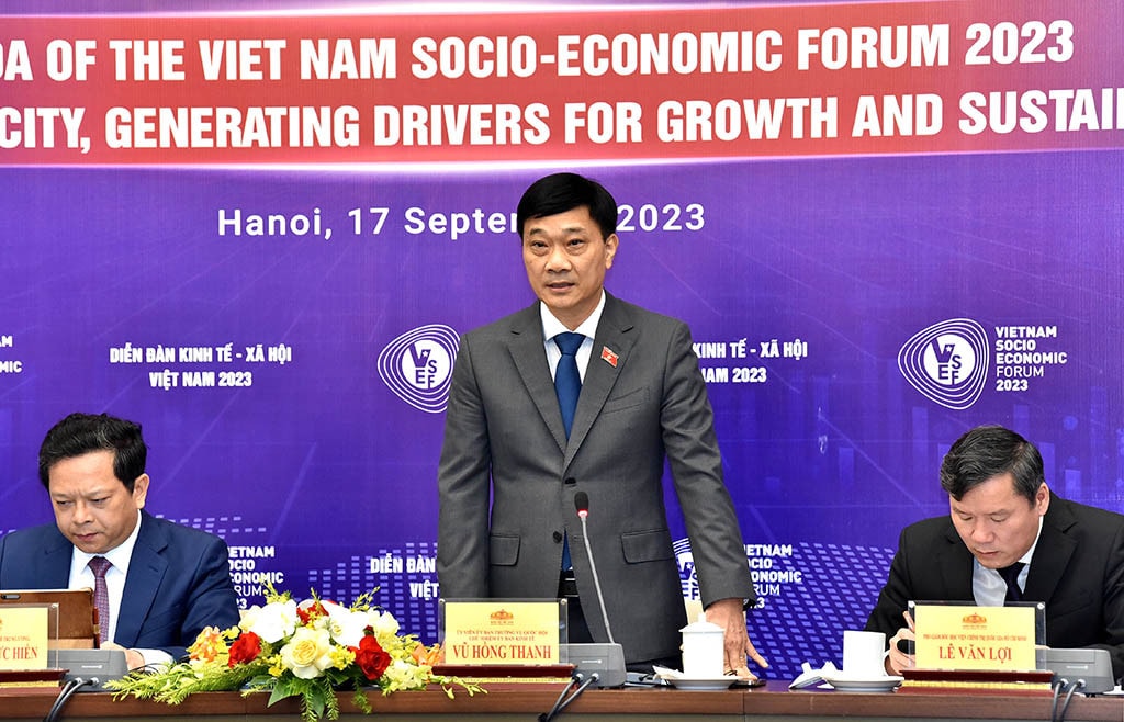 Kiến tạo động lực cho tăng trưởng và phát triển bền vững -0
