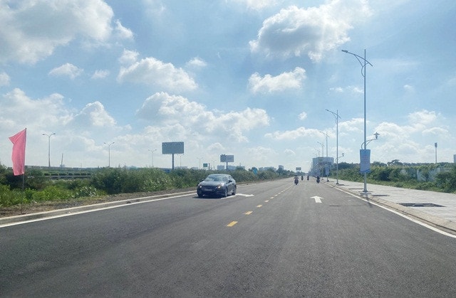Thông xe đường song hành cao tốc TP.Hồ Chí Minh - Long Thành - Dầu Giây -0